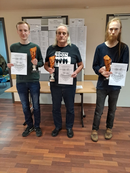 Meisterturnier (v.l.n.r.): Vizemeister Piet Gro�mann (SV Torgelow), Landesmeister FM Karsten Schulz (SF Schwerin), 3. Eike Andreas Kist (Think Rochade - SC HRO)